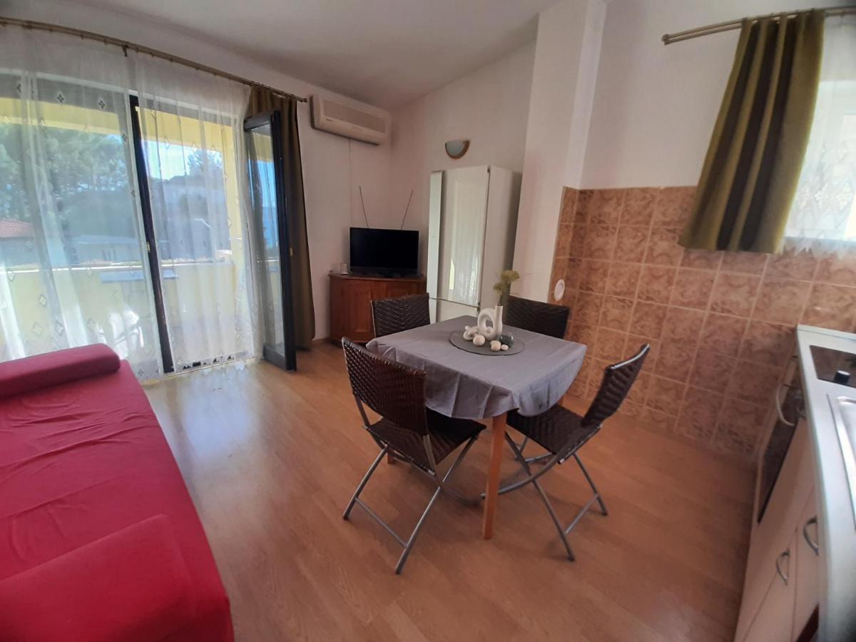 Apartments Lemongarden ดูเช ภายนอก รูปภาพ