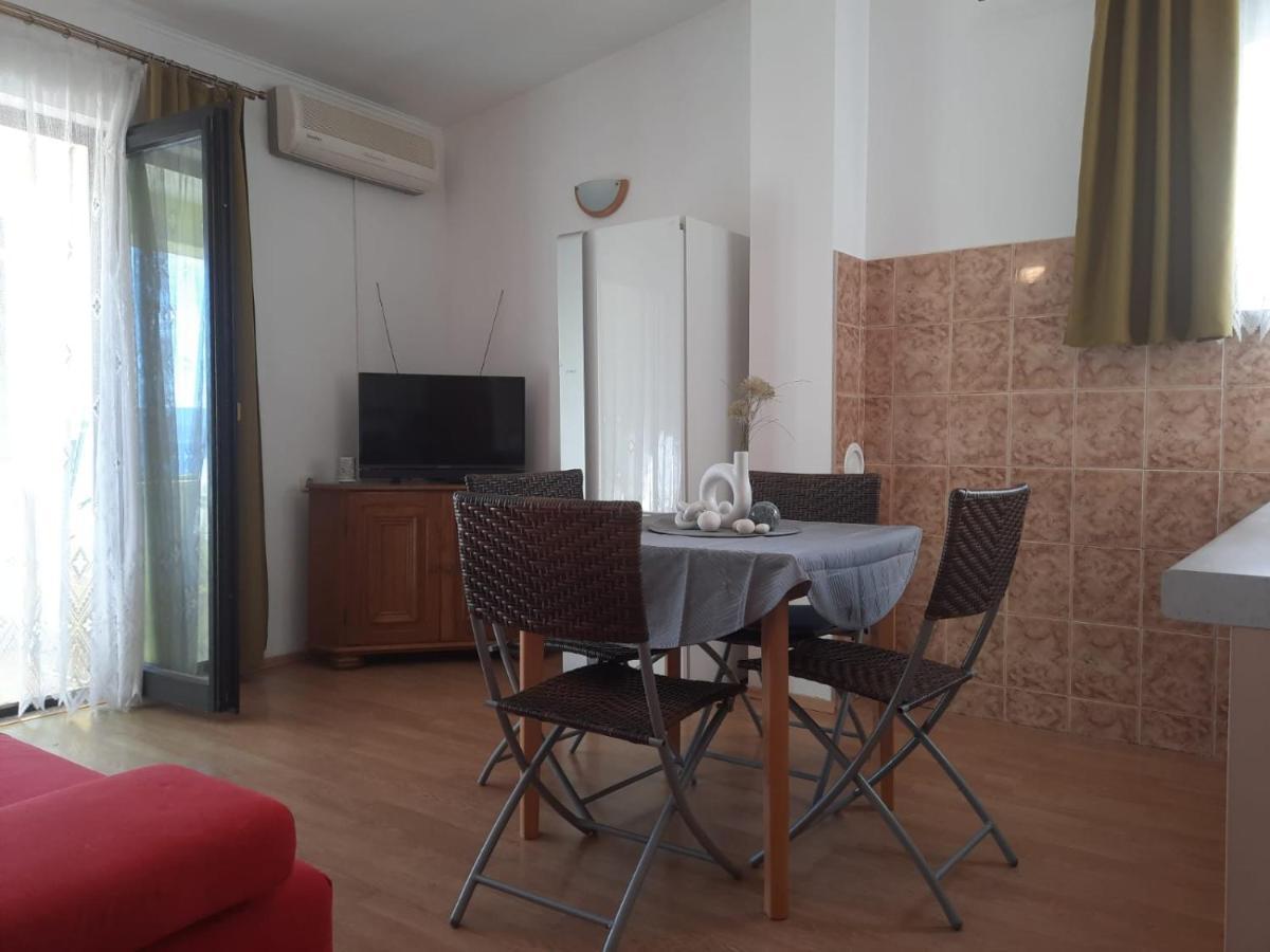 Apartments Lemongarden ดูเช ภายนอก รูปภาพ