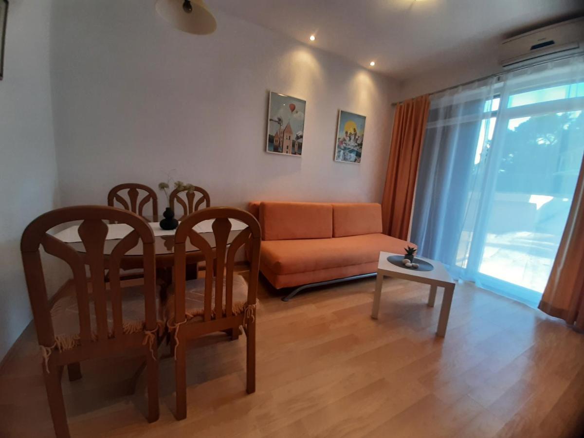 Apartments Lemongarden ดูเช ภายนอก รูปภาพ