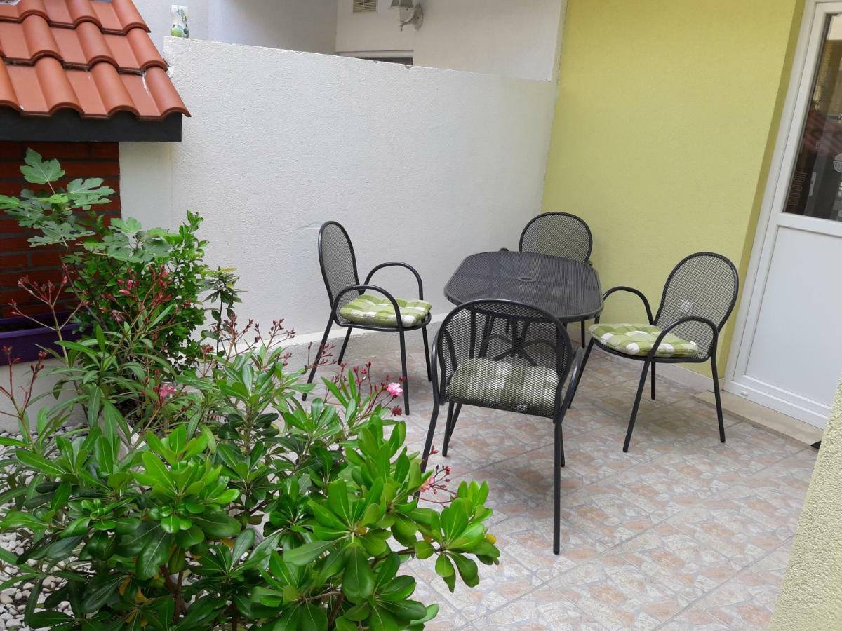 Apartments Lemongarden ดูเช ภายนอก รูปภาพ